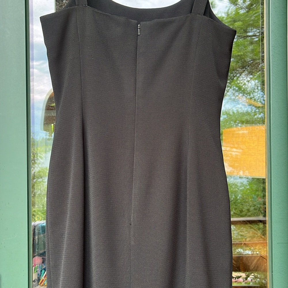 Donna Karan Black Cocktail Dress (LBD), Size 8 - Picture 8 of 10